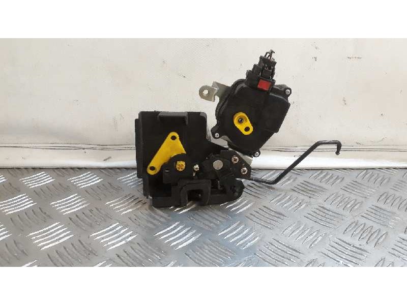 Recambio de cerradura puerta trasera izquierda para kia rio 1.5 crdi active referencia OEM IAM 814111G001  
