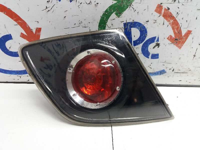 Recambio de piloto porton trasero izquierdo para mazda 3 berlina (bk) 1.6 crdt active referencia OEM IAM   