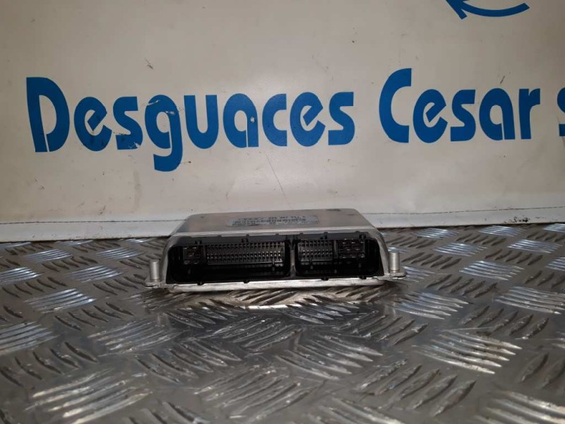 Recambio de centralita motor uce para audi a8 (d2) 2.8 referencia OEM IAM 3B0907551A 0261206114 