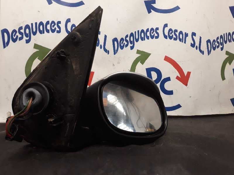 Recambio de retrovisor derecho para peugeot 206 berlina xt referencia OEM IAM 8154JC ELECTRICO PLATA Recambio de retrovisor derecho para peugeot 206 berlina xt referencia OEM IAM 8154JC ELECTRICO PLATA