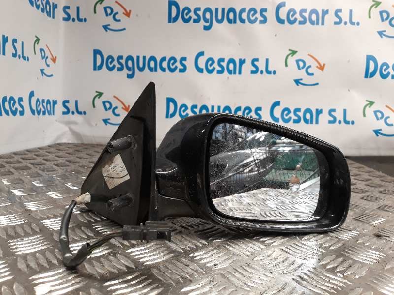 Recambio de retrovisor derecho para skoda octavia berlina (1u2) ambiente referencia OEM IAM    Recambio de retrovisor derecho para skoda octavia berlina (1u2) ambiente referencia OEM IAM