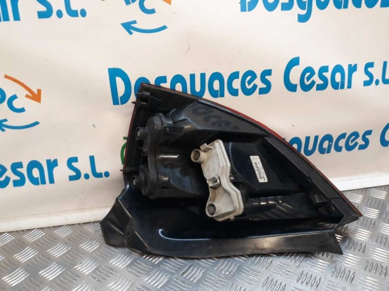 Recambio de piloto trasero izquierdo para renault megane ii berlina 3p confort dynamique referencia OEM IAM    Recambio de piloto trasero izquierdo para renault megane ii berlina 3p confort dynamique referencia OEM IAM