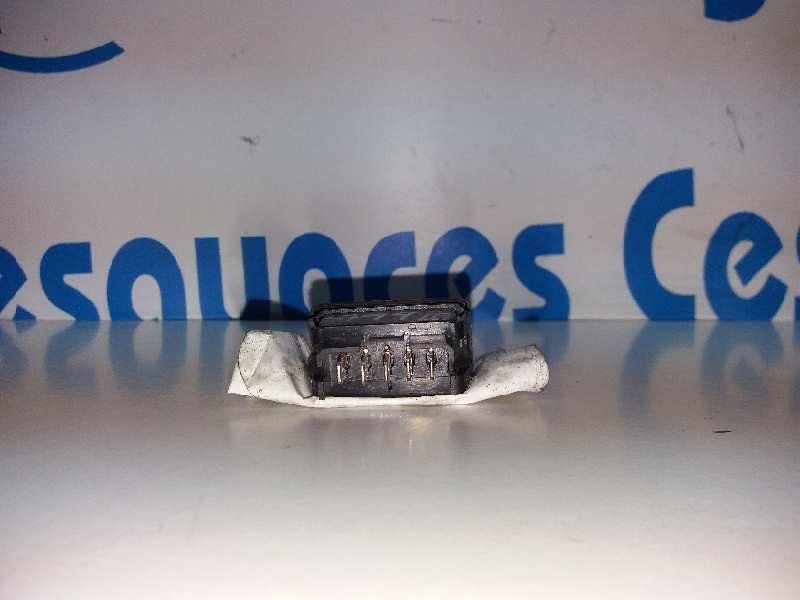 Recambio de mando elevalunas delantero derecho para citroën xsara picasso 2.0 hdi referencia OEM IAM   