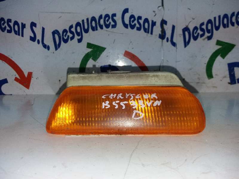 Recambio de piloto delantero derecho para chrysler neon (pl) 1.8 le referencia OEM IAM 05303034  