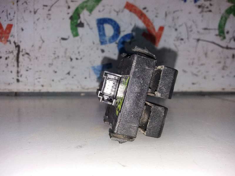 Recambio de mando elevalunas delantero izquierdo para audi a3 (8l) 1.9 tdi ambiente referencia OEM IAM 8L0959851  