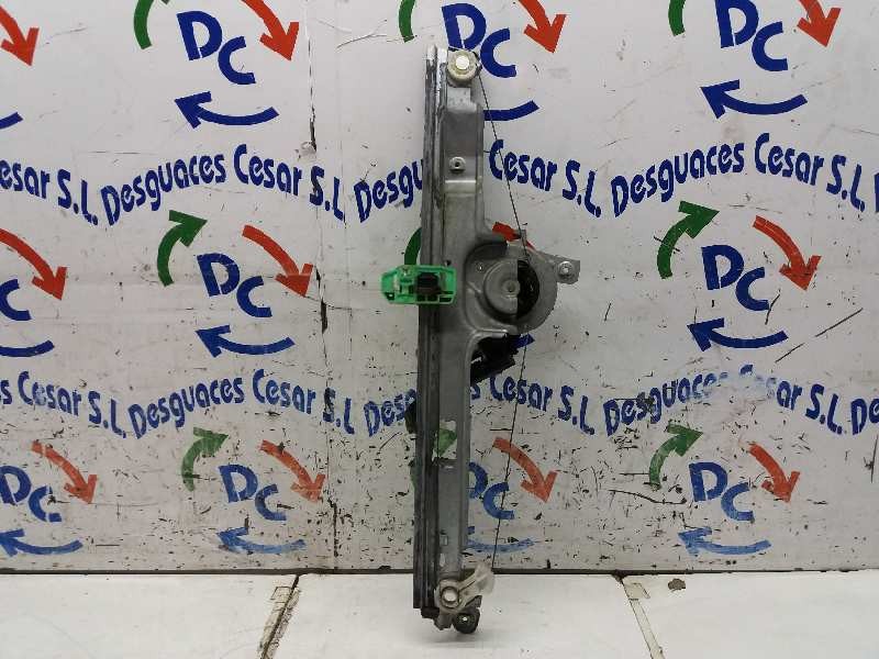 Recambio de elevalunas delantero derecho para renault scenic ii dynamique referencia OEM IAM 8200646840 ELECTRICO OFERTA