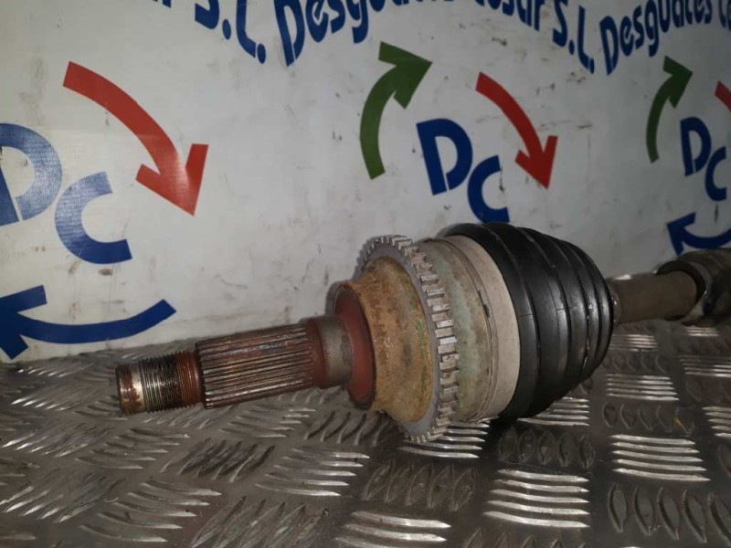 Recambio de transmision delantera izquierda para mazda premacy (cp) td active referencia OEM IAM GD522560X  