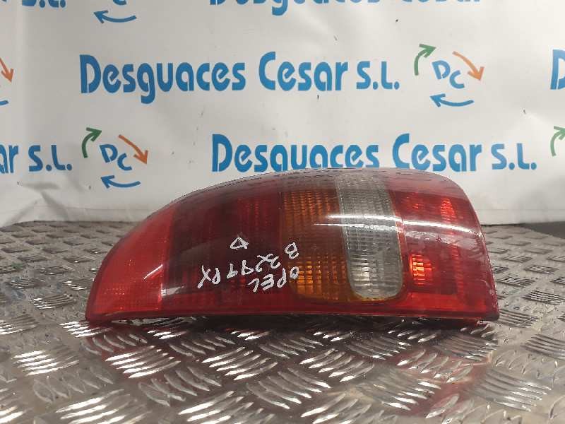 Recambio de piloto trasero derecho para opel corsa b fresh referencia OEM IAM 90444811  
