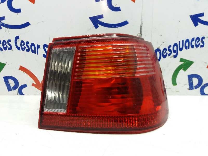 Recambio de piloto trasero derecho para seat ibiza (6k1) referencia OEM IAM   