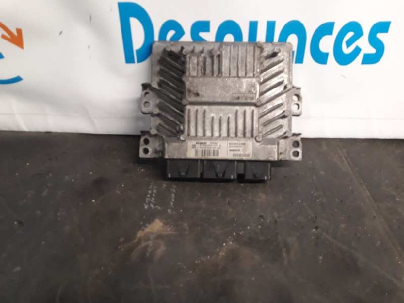 Recambio de centralita motor uce para renault scenic ii confort dynamique referencia OEM IAM S122326107A   Recambio de centralita motor uce para renault scenic ii confort dynamique referencia OEM IAM S122326107A
