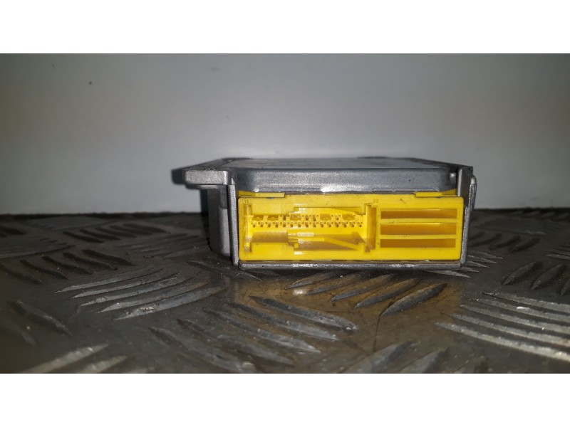 Recambio de centralita airbag para mercedes-benz clase c (w202) berlina 1.8 16v cat referencia OEM IAM 0285001213  