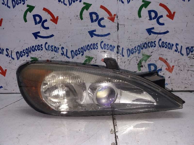 Recambio de faro derecho para nissan primera berlina (p11) básico referencia OEM IAM 260109F686  OFERTA