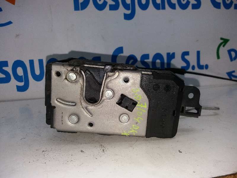 Recambio de cerradura puerta delantera derecha para opel astra h berlina cosmo referencia OEM IAM 13210749 13128112 