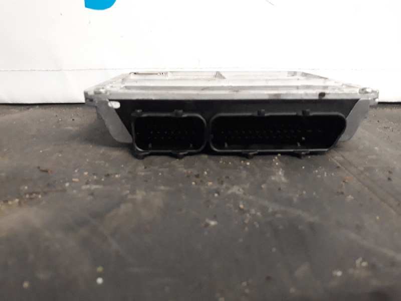 Recambio de centralita motor uce para volkswagen passat berlina (3b2) básico referencia OEM IAM 5WPA350   Recambio de centralita motor uce para volkswagen passat berlina (3b2) básico referencia OEM IAM 5WPA350