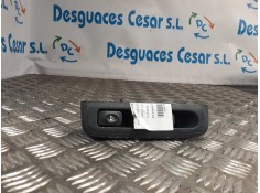 Recambio de mando elevalunas delantero izquierdo para renault clio ii fase i (b/cbo) 1.4 alize referencia OEM IAM 8200060045