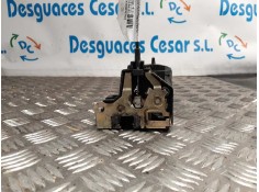 Recambio de cerradura puerta trasera derecha para renault scenic (ja..) 1.9 d rt referencia OEM IAM 7701473173