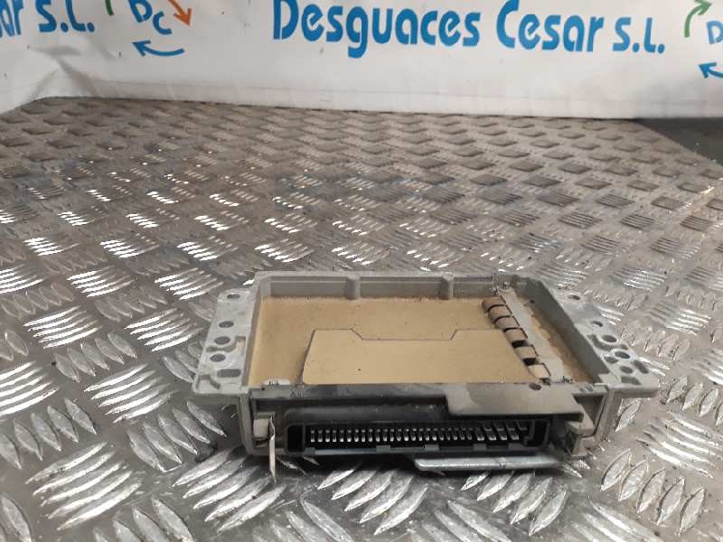 Recambio de centralita motor uce para renault megane i berlina hatchback (ba0) 1.6e europa referencia OEM IAM 7700425076  