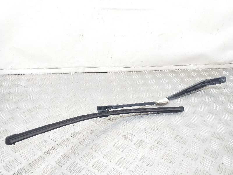 Recambio de brazo limpia delantero derecho para volvo s40 berlina 2.0 t referencia OEM IAM   