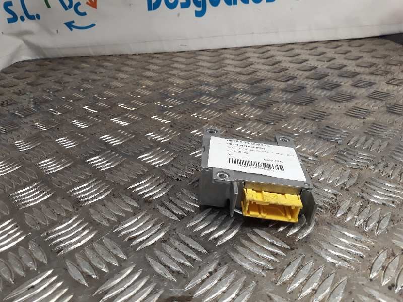 Recambio de centralita airbag para ford fiesta berlina ghia referencia OEM IAM O7FG14B056DF  