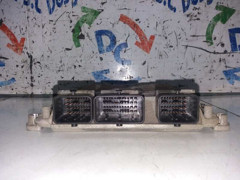 Recambio de centralita motor uce para peugeot 307 (s1) xr clim referencia OEM IAM 0281011341  