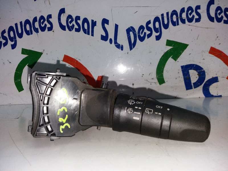 Recambio de mando limpia para nissan terrano/terrano.ii (r20) comfort referencia OEM IAM 25260AV775  