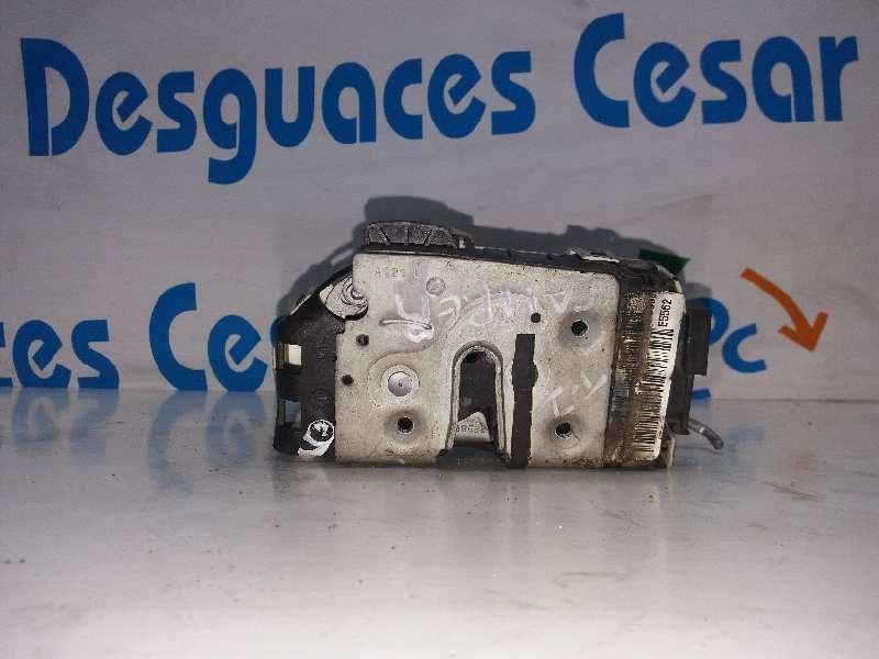 Recambio de cerradura puerta trasera izquierda para dodge caliber s referencia OEM IAM   OFERTA Recambio de cerradura puerta trasera izquierda para dodge caliber s referencia OEM IAM   OFERTA