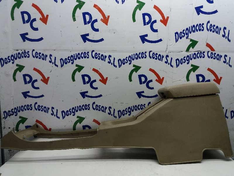 Recambio de consola central para nissan terrano/terrano.ii (r20) comfort referencia OEM IAM    Recambio de consola central para nissan terrano/terrano.ii (r20) comfort referencia OEM IAM