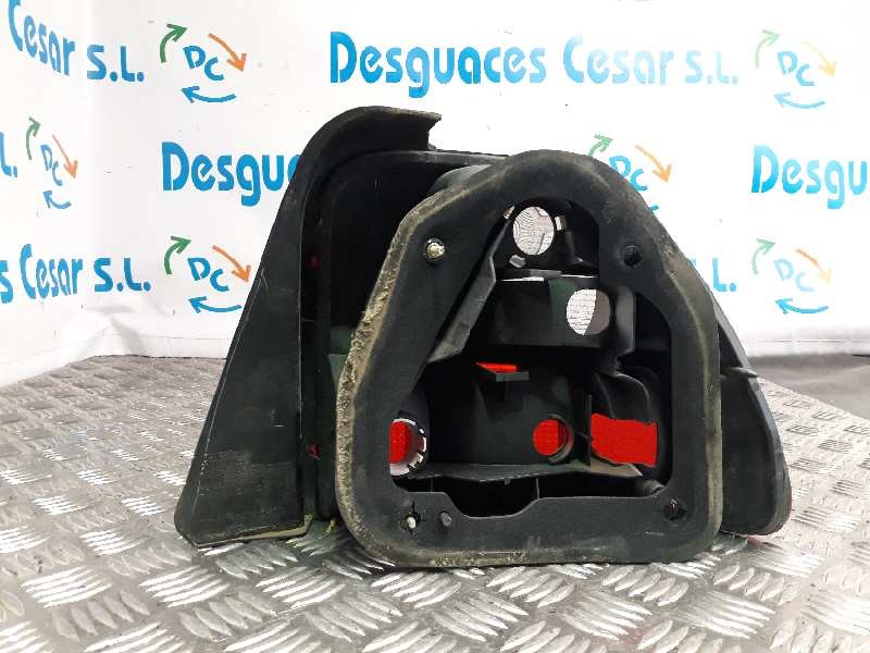 Recambio de piloto trasero izquierdo para mg serie 400 (rt) 416 si (5-ptas.) referencia OEM IAM XFB101050   Recambio de piloto trasero izquierdo para mg serie 400 (rt) 416 si (5-ptas.) referencia OEM IAM XFB101050