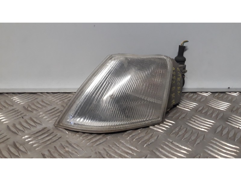 Recambio de piloto delantero izquierdo para citroën xantia berlina 2.0 hdi sx referencia OEM IAM 630369  