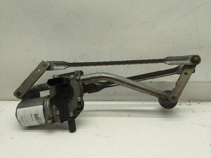 Recambio de motor limpia delantero para ford fiesta (cbk) trend referencia OEM IAM   