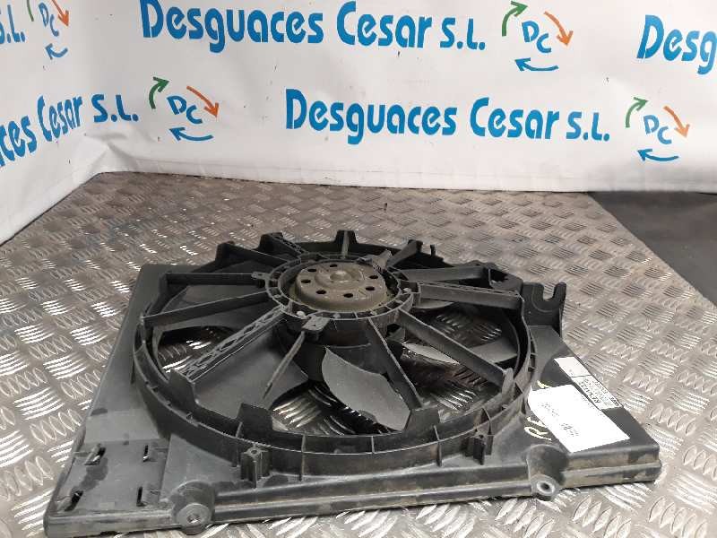 Recambio de electroventilador para renault trafic referencia OEM IAM   