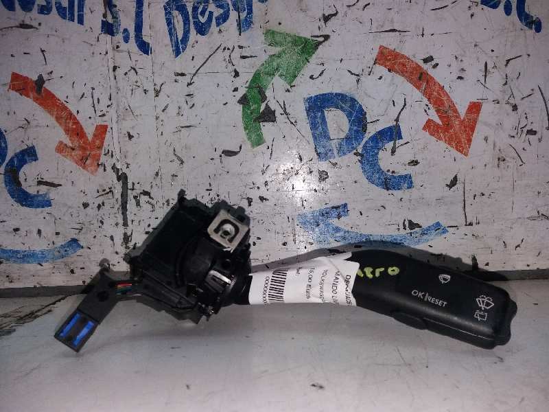 Recambio de mando limpia para volkswagen golf v berlina (1k1) conceptline (e) referencia OEM IAM    Recambio de mando limpia para volkswagen golf v berlina (1k1) conceptline (e) referencia OEM IAM