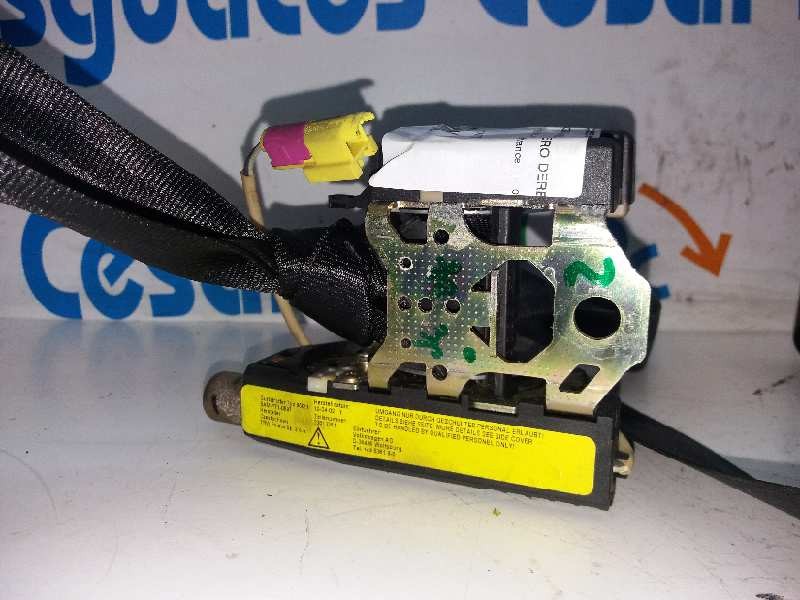 Recambio de cinturon seguridad delantero derecho para volkswagen golf iv berlina (1j1) advance referencia OEM IAM   