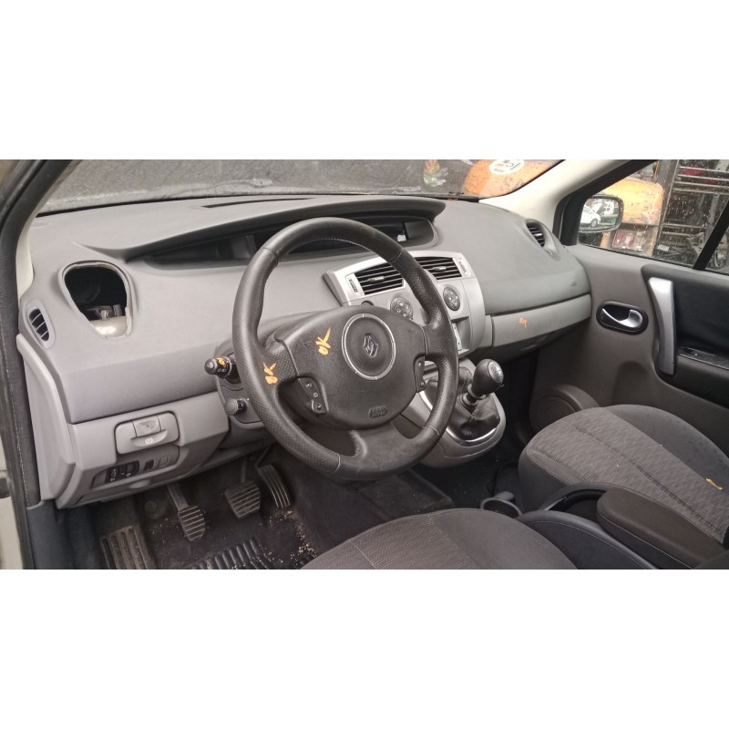 RENAULT SCÉNIC II (JM0/1_) - imagen 3