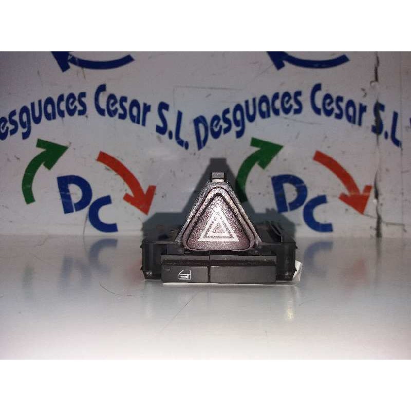 Recambio de warning para opel corsa d cosmo referencia OEM IAM 91164353  OFERTA