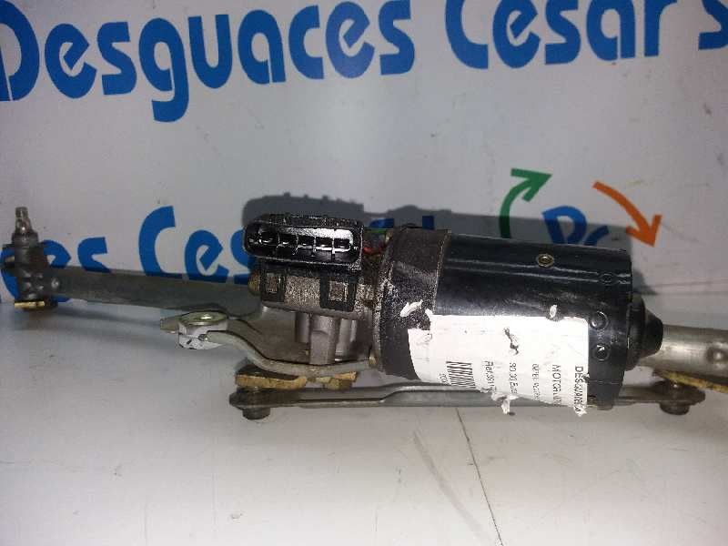 Recambio de motor limpia delantero para opel vectra b caravan básico referencia OEM IAM 09117722  
