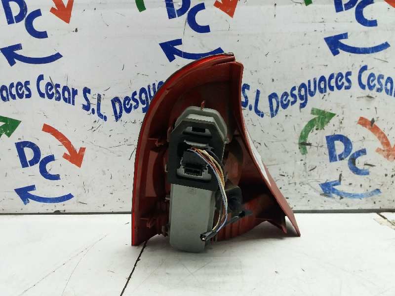 Recambio de piloto trasero derecho para renault clio ii fase ii (b/cb0) authentique referencia OEM IAM   