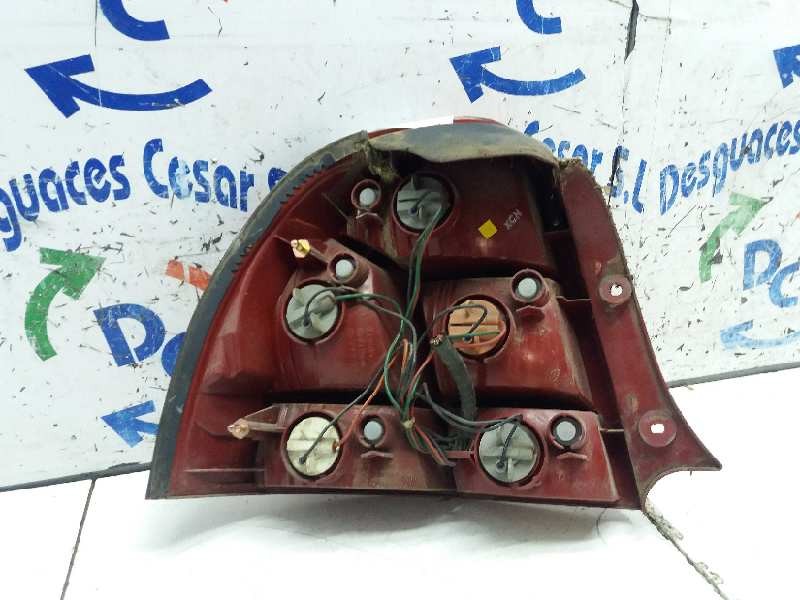 Recambio de piloto trasero derecho para kia shuma ii 1.6 rs 5 berlina referencia OEM IAM   