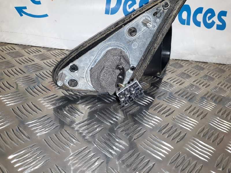 Recambio de retrovisor derecho para citroën xsara berlina 1.9 td sx referencia OEM IAM 8148TF  