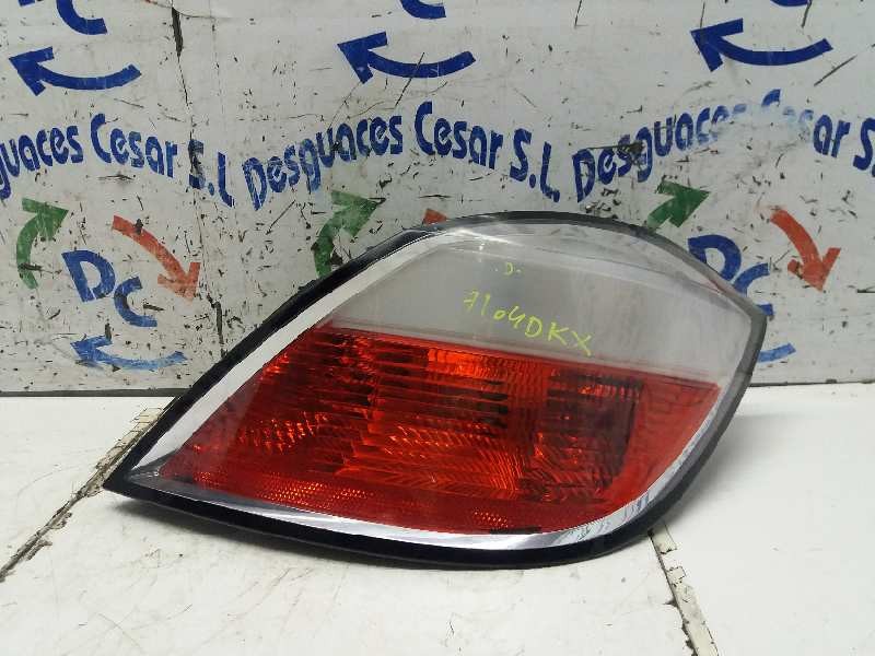 Recambio de piloto trasero derecho para opel astra h berlina cosmo referencia OEM IAM   