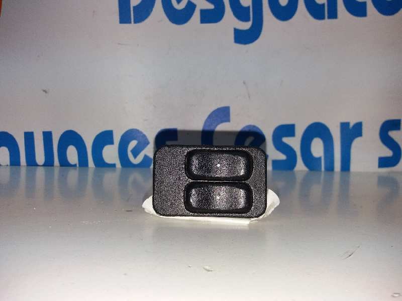Recambio de mando elevalunas delantero izquierdo para opel astra g berlina comfort referencia OEM IAM 90561088  