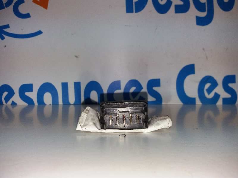Recambio de mando elevalunas delantero derecho para citroën xsara berlina 1.6 16v tonic referencia OEM IAM   