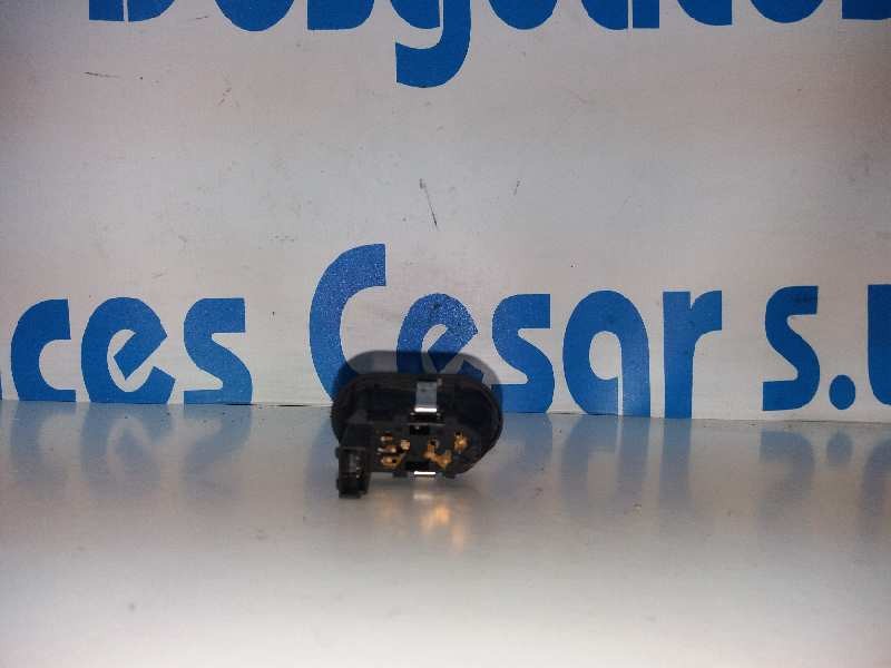 Recambio de mando elevalunas delantero derecho para opel astra g berlina comfort referencia OEM IAM   