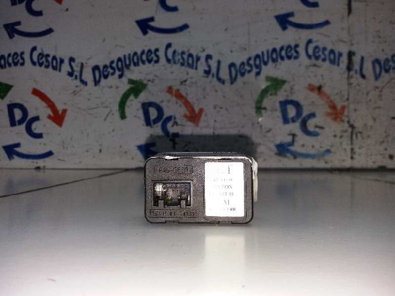 Recambio de mando elevalunas delantero izquierdo para opel astra g berlina comfort referencia OEM IAM 13363201  