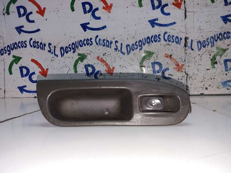 Recambio de mando elevalunas delantero derecho para renault scenic (ja..) 1.9 dci authentique referencia OEM IAM 7700432962   Recambio de mando elevalunas delantero derecho para renault scenic (ja..) 1.9 dci authentique referencia OEM IAM 7700432962