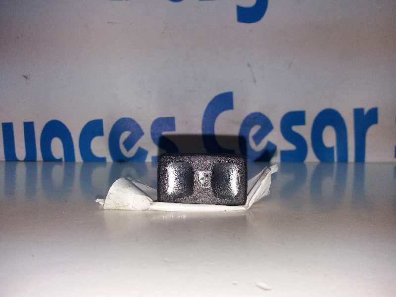 Recambio de mando elevalunas delantero izquierdo para seat ibiza (6k) clx referencia OEM IAM 1H0837581D  