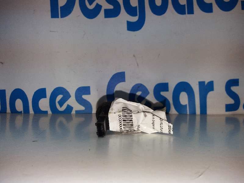 Recambio de mando elevalunas delantero derecho para opel zafira a elegance referencia OEM IAM   