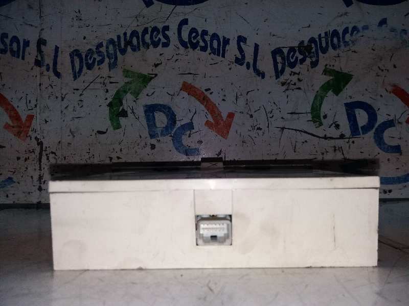 Recambio de pantalla multifuncion para nissan micra (k12e) acenta referencia OEM IAM   