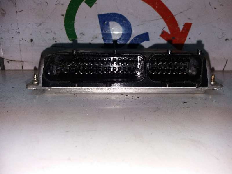 Recambio de centralita motor uce para audi a4 avant (b5) 1.8 referencia OEM IAM 8D0907557CV  