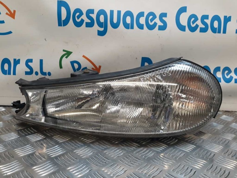 Recambio de faro izquierdo para ford mondeo berlina (gd) ambiente referencia OEM IAM   